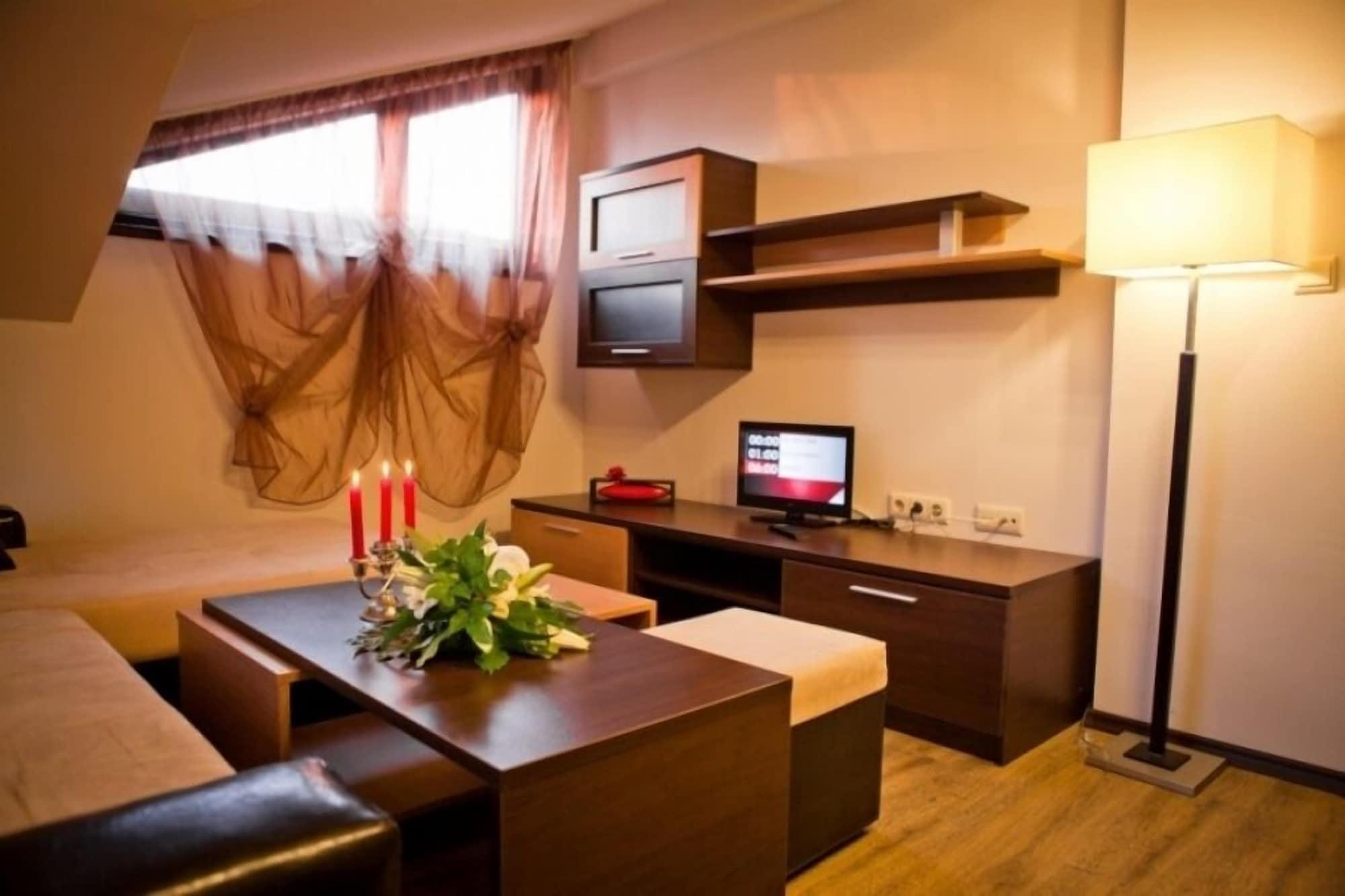 בניה Alexander Hotel מראה חיצוני תמונה