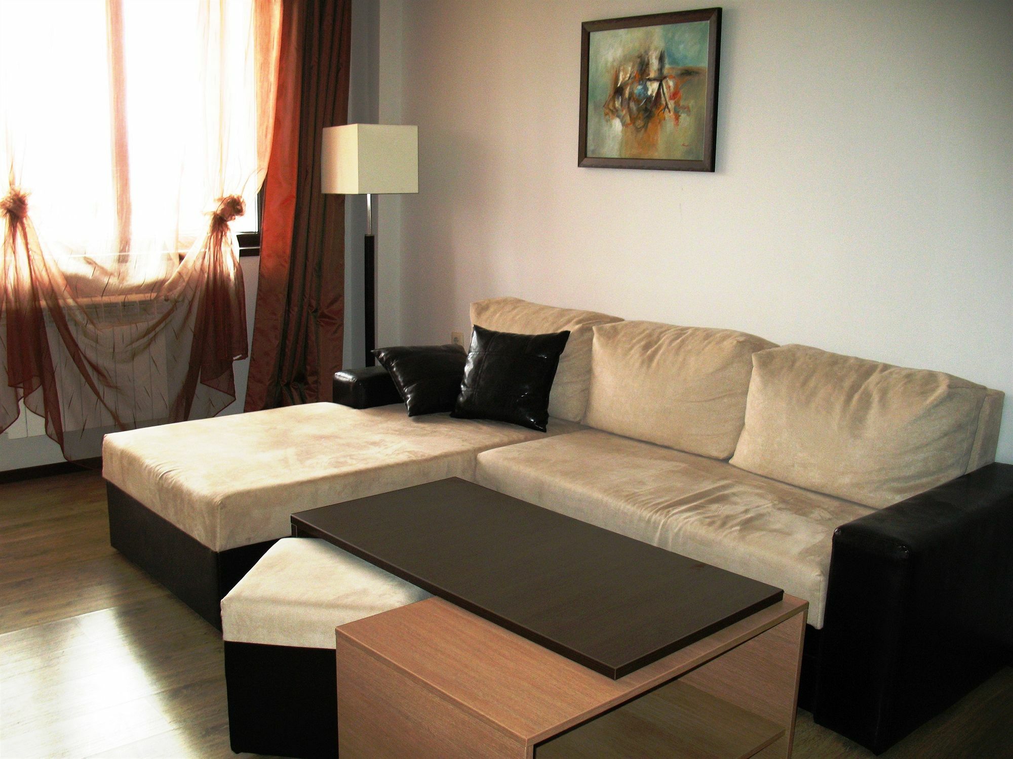 בניה Alexander Hotel מראה חיצוני תמונה