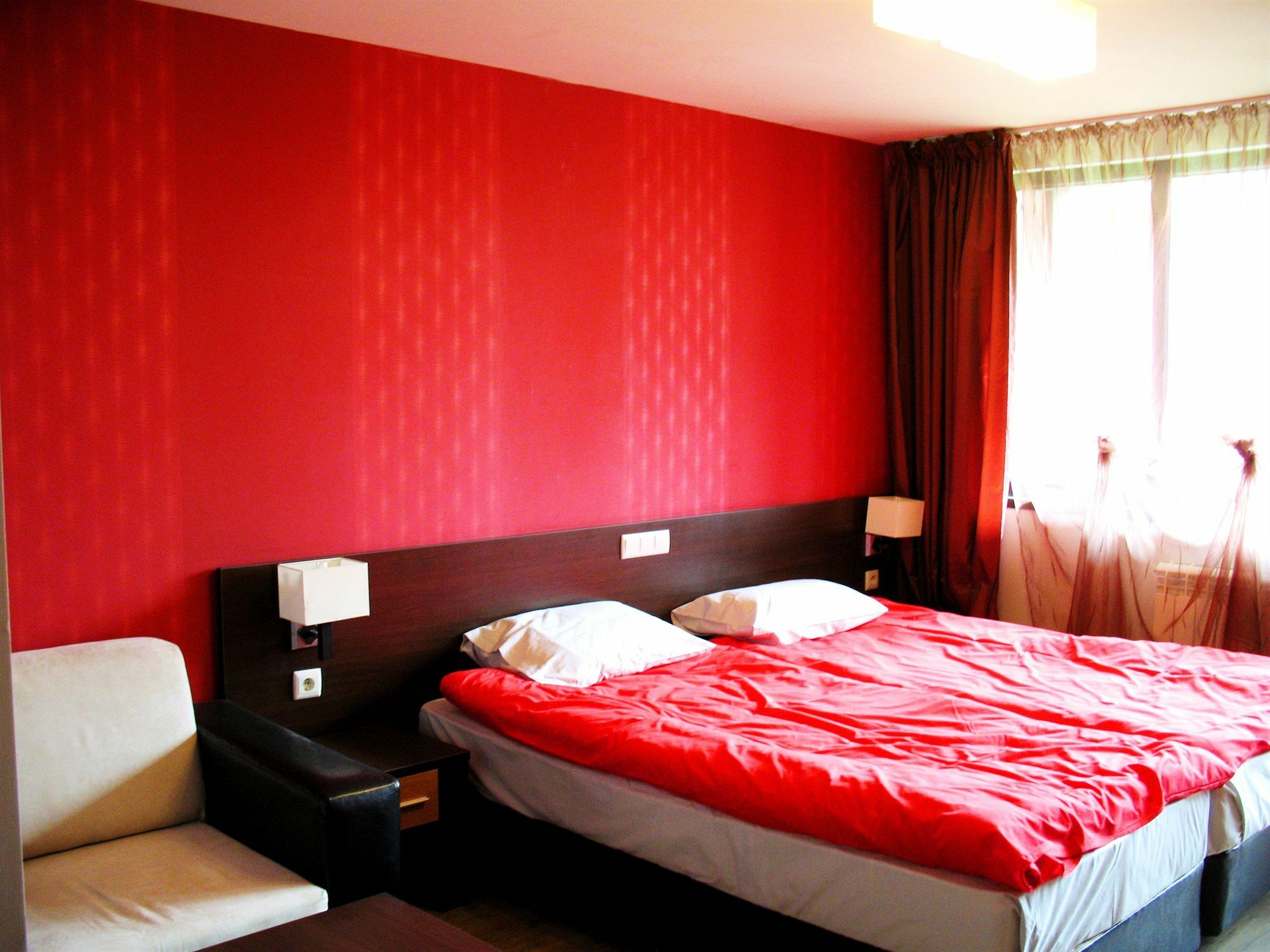 בניה Alexander Hotel מראה חיצוני תמונה