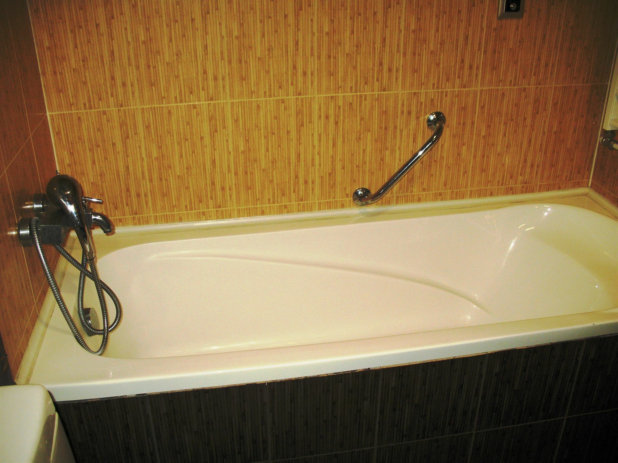 בניה Alexander Hotel מראה חיצוני תמונה